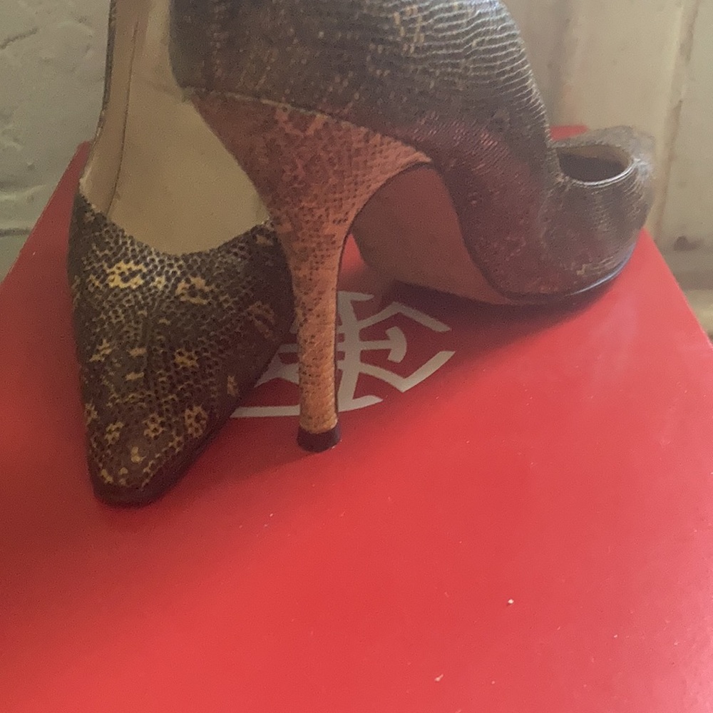 Manolo python pumps - Picture 2 of 3